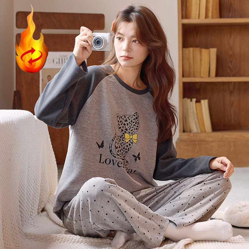 睡衣女款秋冬季2025新款卡通羊毛蚕丝保暖磨毛可外穿家居服套装