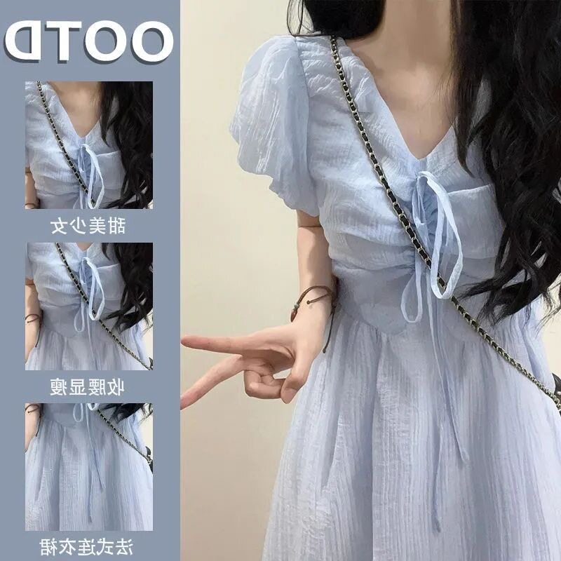 法式文艺系带V领蓝色泡泡袖连衣连衣裙