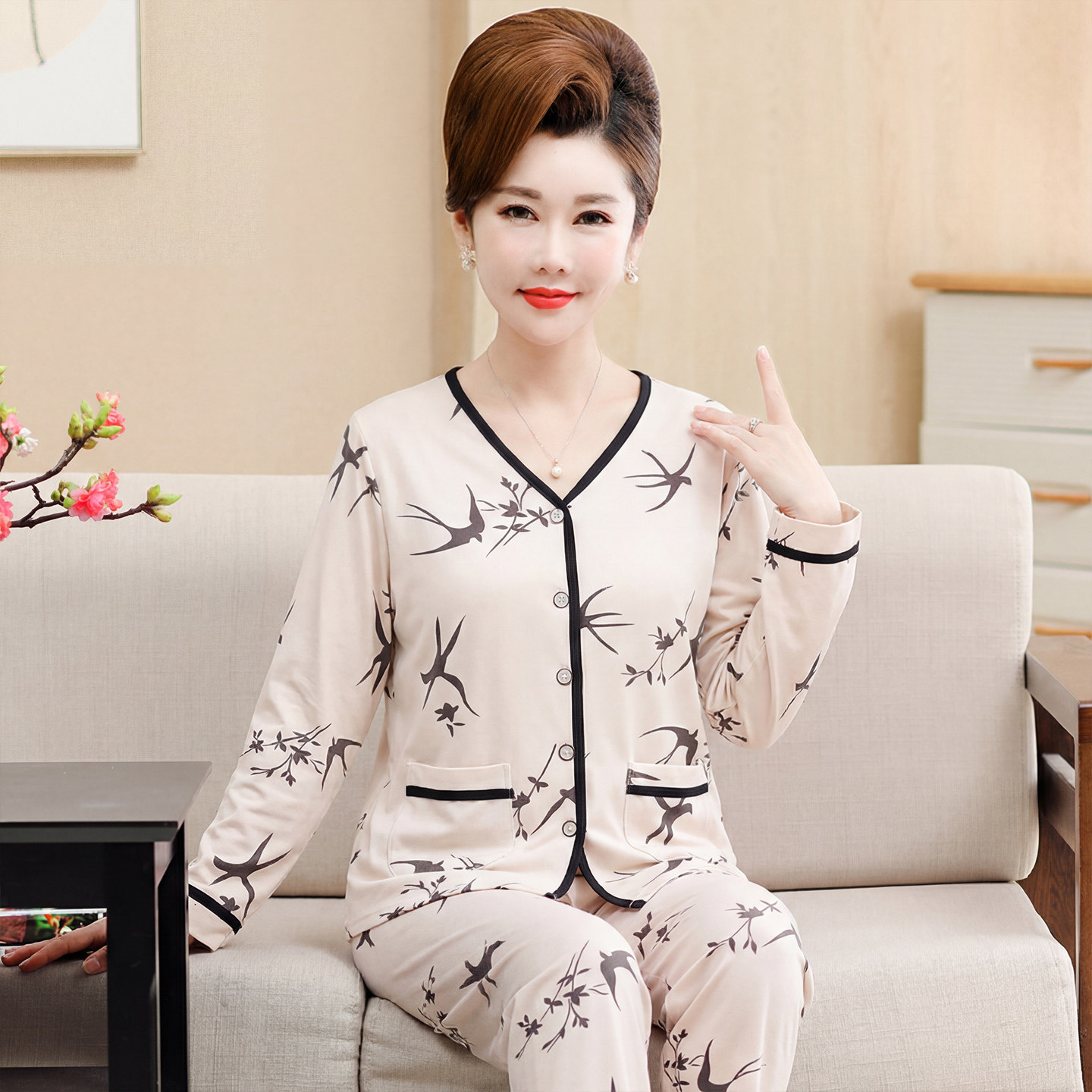 中年妈妈睡衣春秋季纯棉长袖薄款休闲妇女士开衫家居服套装加大码