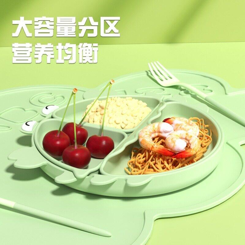 卡通硅胶碗童餐儿具婴儿围兜勺餐垫辅食碗吸盘盘/分格餐母叉婴用