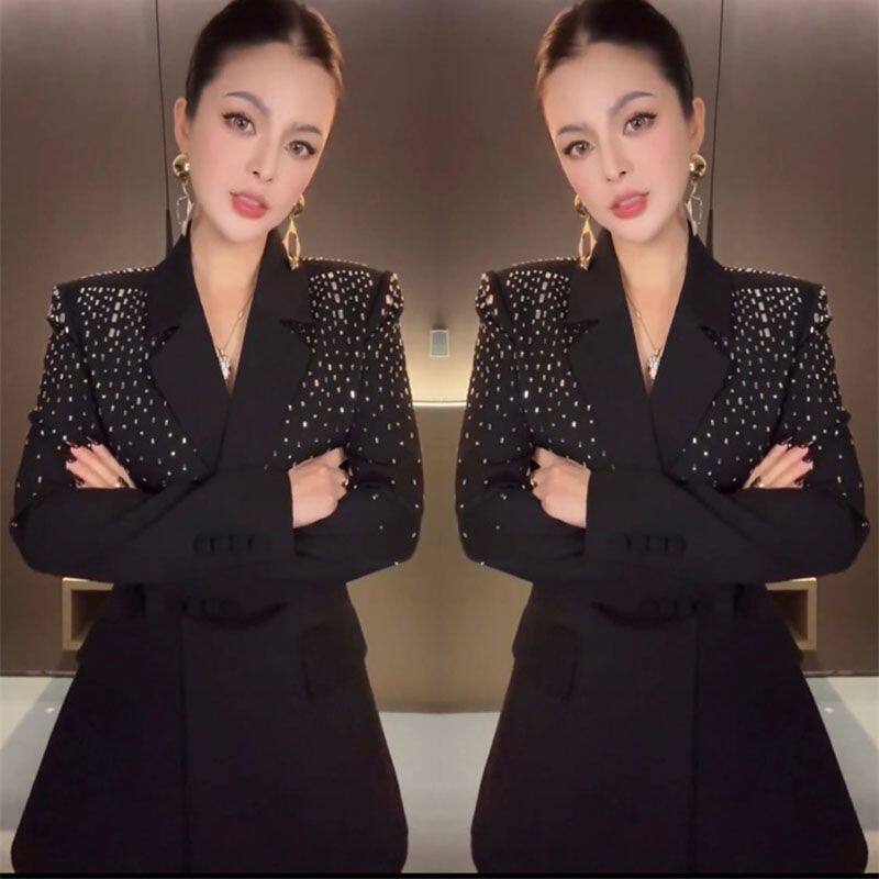 2025年春季网红新款时尚西服套装女高级感重工亮钻显瘦西装微喇裤,女装/女士精品,时尚套装,淘宝优惠券,粉丝福利购,淘宝优惠卷