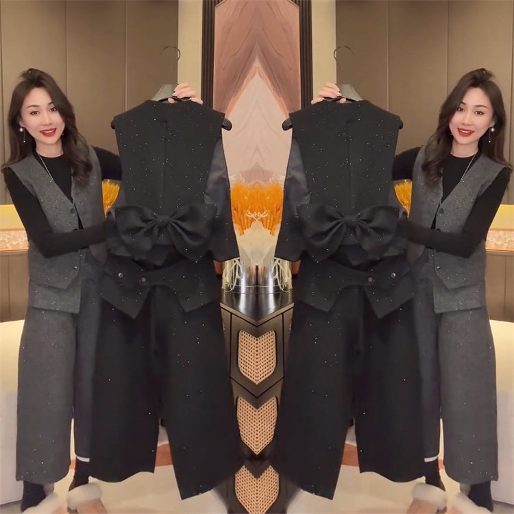 时尚休闲三件套女2025冬季新款