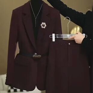 高端网红爆款职业通勤西服套装女2025秋冬新款重工亮闪外套阔腿裤