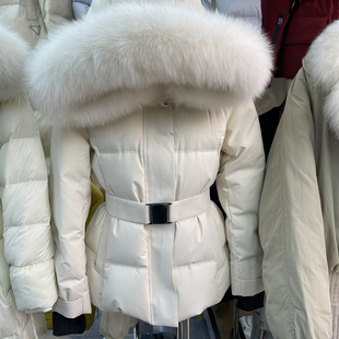 小女人2025冬季新款羽绒服短款修身大狐狸毛领白鹅绒服派克服外套