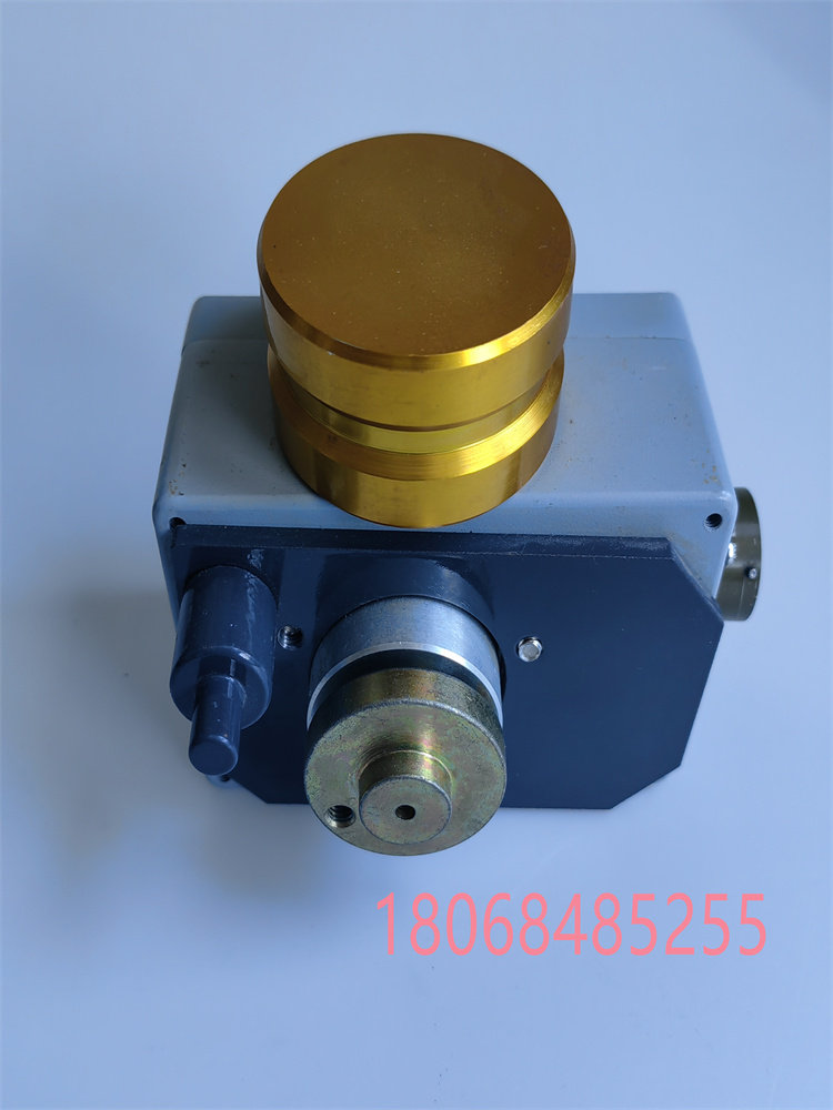 福格勒s1800-2/s1880-3摊铺机找平仪传感器2484805维特根配件新品