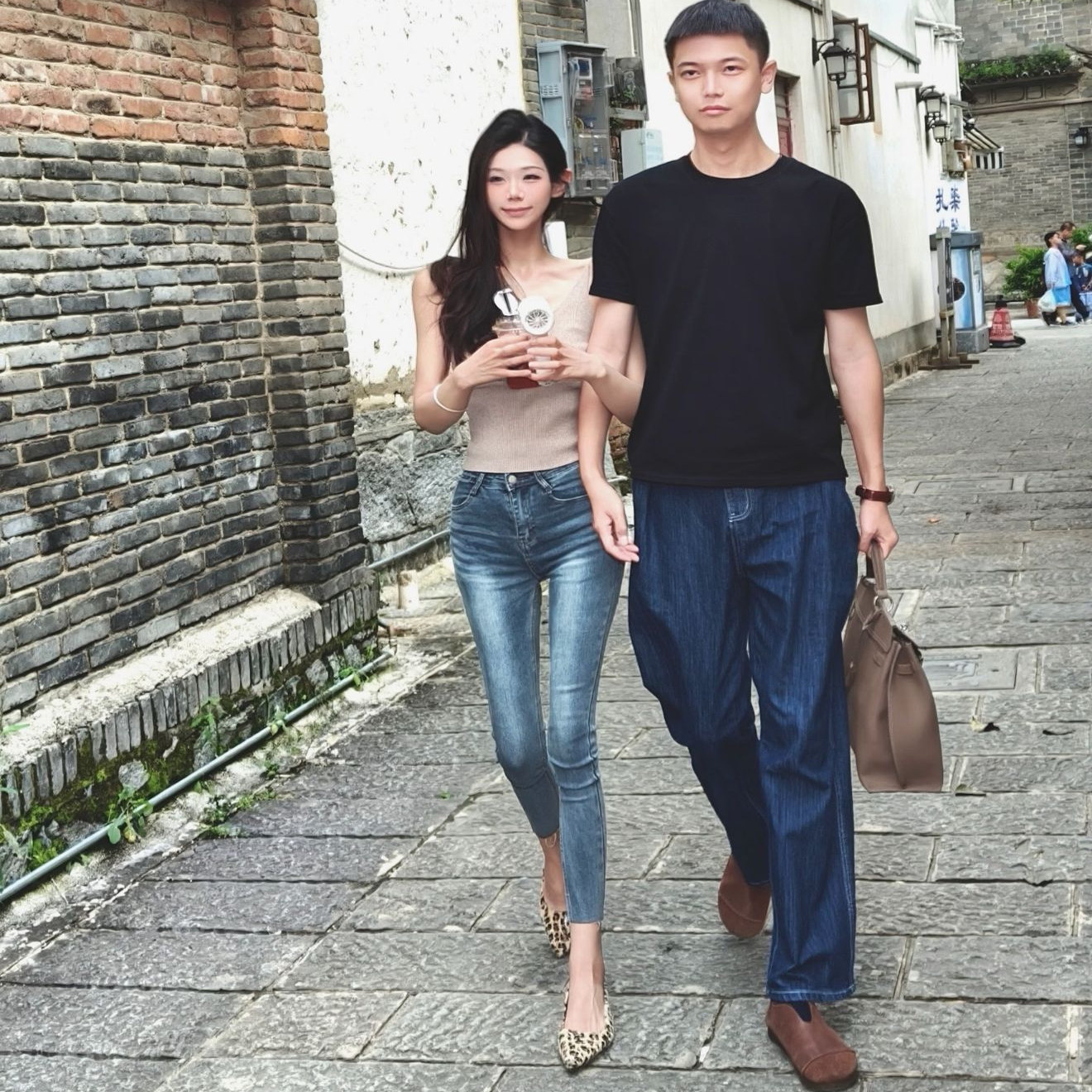 复古设计感水洗蓝灰小脚牛仔裤女辣妹气质提臀紧身弹力铅笔九分裤