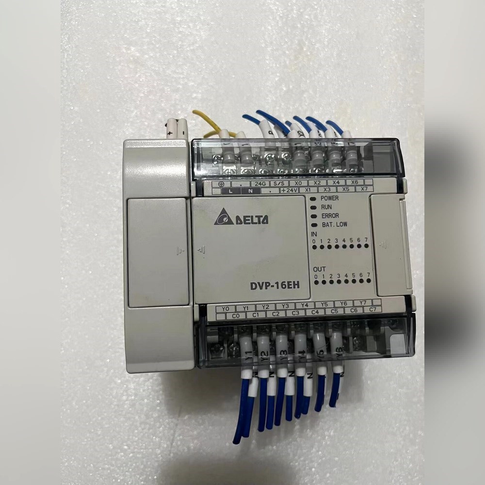DVP16EH00T2PLC实物图拍摄成色漂亮 议价