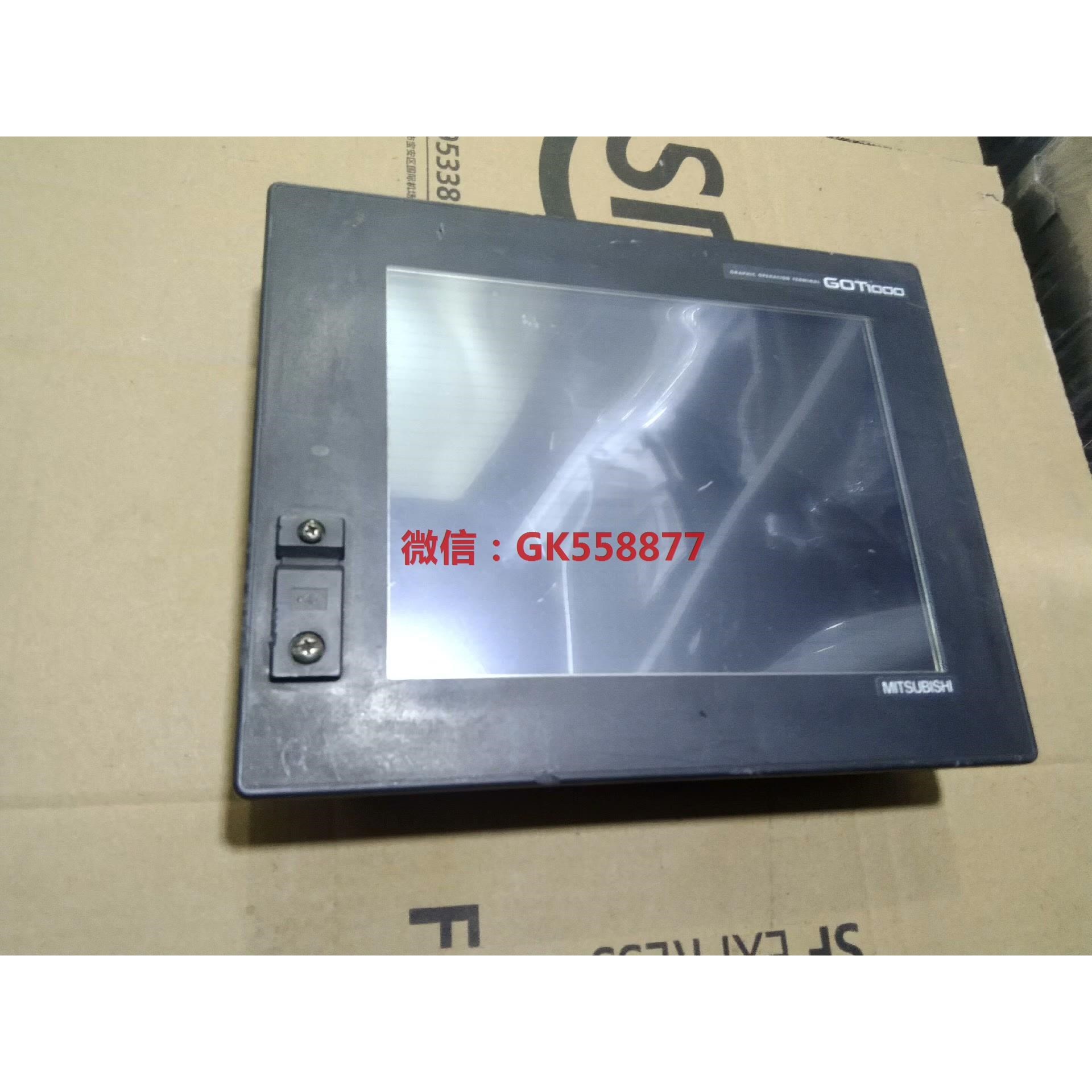 三菱触摸屏 GT1562-VNBA 9成新实物图包好 议
