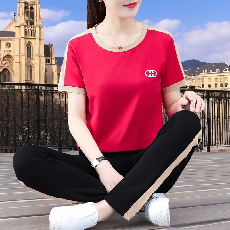纯棉舒适95棉妈妈夏季减龄休闲套装2025新款显瘦短袖夏装女装潮流