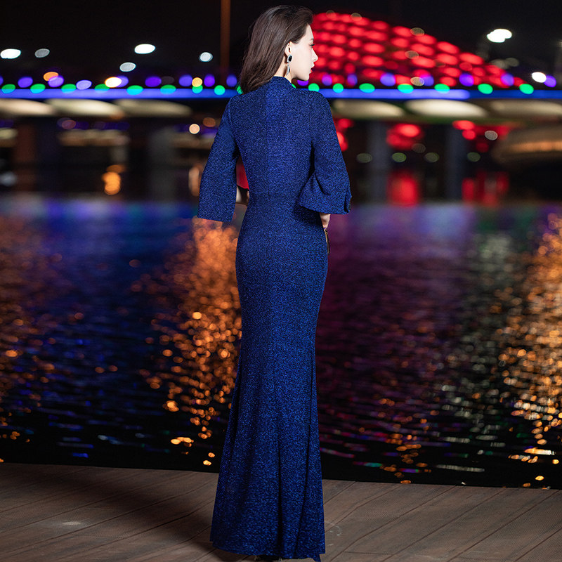 蓝色晚礼服女2024新款宴会气质轻奢小众高端高级感鱼尾年会主持裙