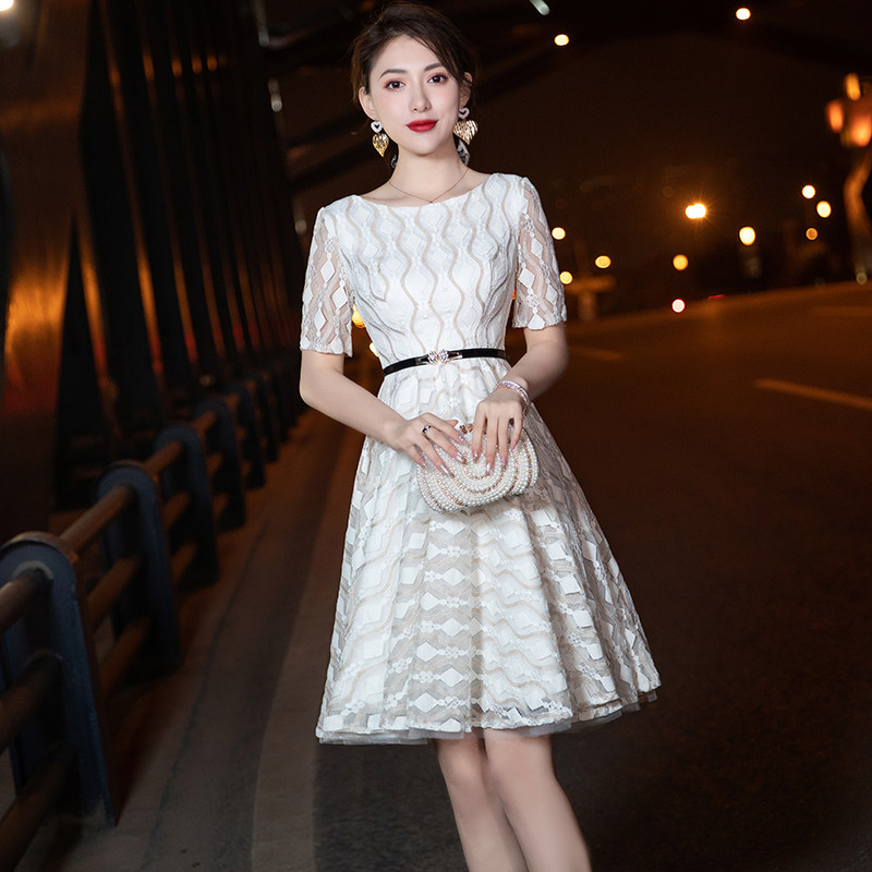 小晚礼服女平时可穿宴会气质轻奢小众高端成人礼毕业伴娘服主持裙