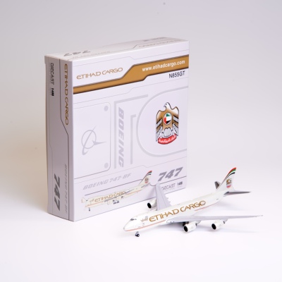 JC Wings阿提哈德货运 波音747-8F飞机模型1:400合金收藏摆件