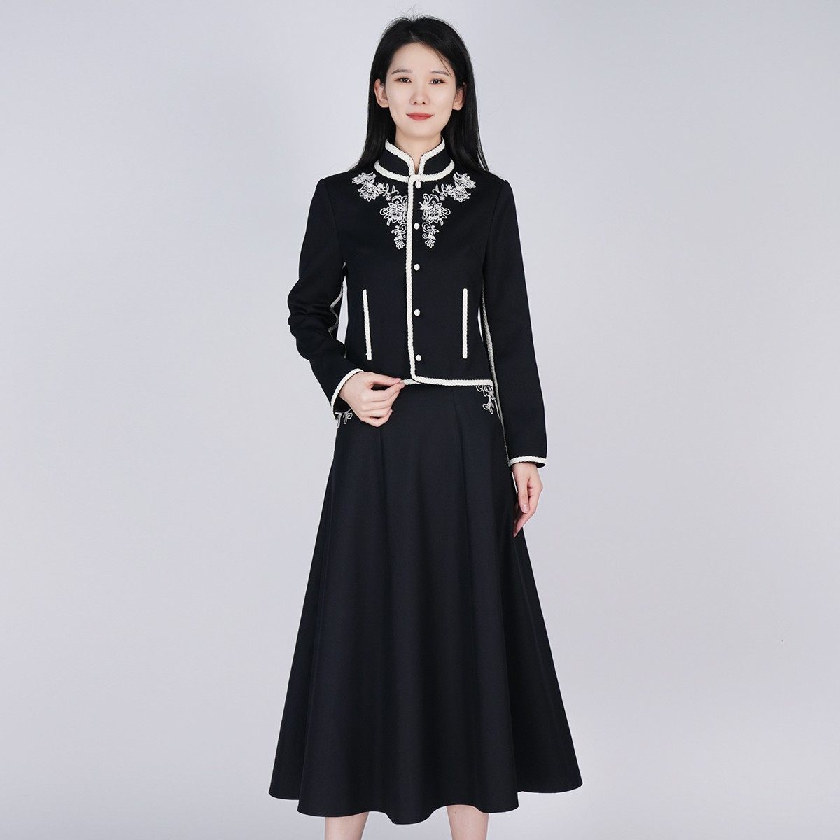 浒城古娘新款羊毛刺绣高定气质优雅长袖新中式国风套装裙女春秋