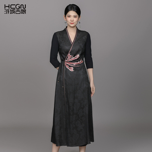 浒城古娘新款桑蚕丝刺绣气质长款香云纱新中式国风连衣裙女夏季