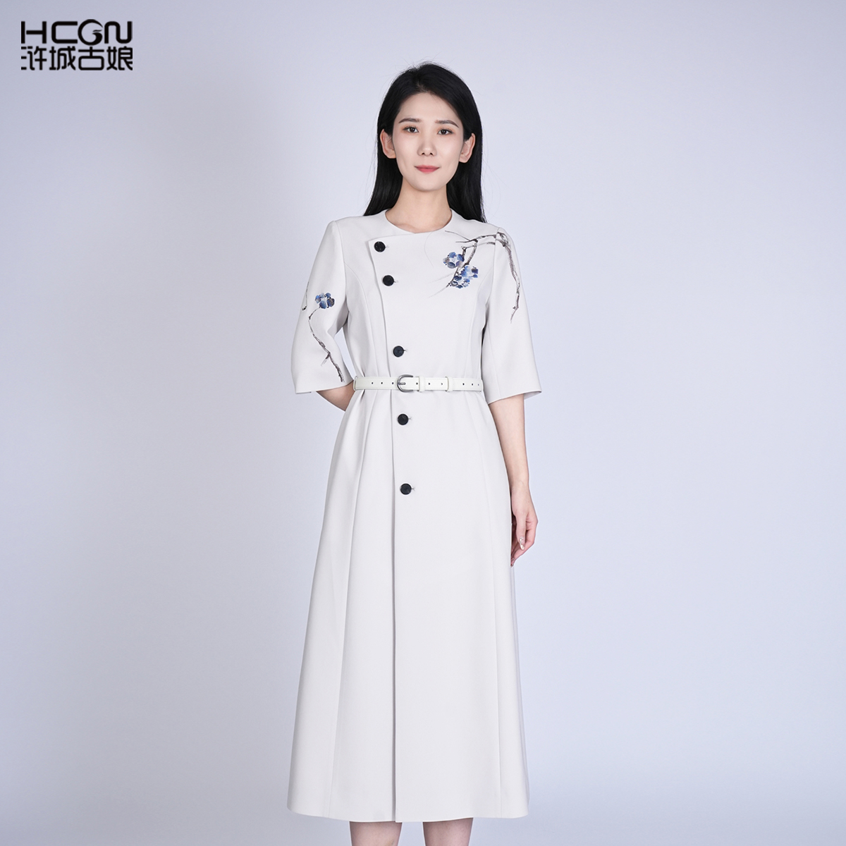 中国风精致刺绣立领长款收腰显瘦气质百搭通勤女士优雅战袍连衣裙