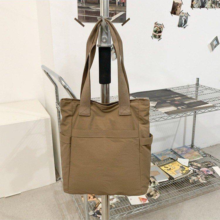 潮流通勤逛街包轻便防泼水尼龙包大容量女士单肩包百搭出行手提包,箱包皮具/热销女包/男包,通用款女包,淘宝优惠券,粉丝福利购,淘宝优惠卷