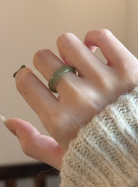 天然保真正品和田玉戒指素圈指环