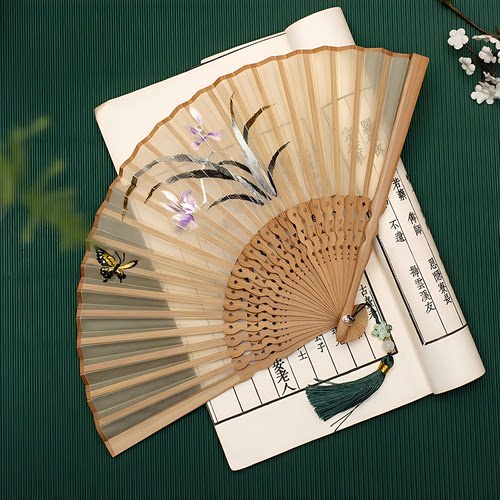 女士绣花随身便携折叠团扇中国风