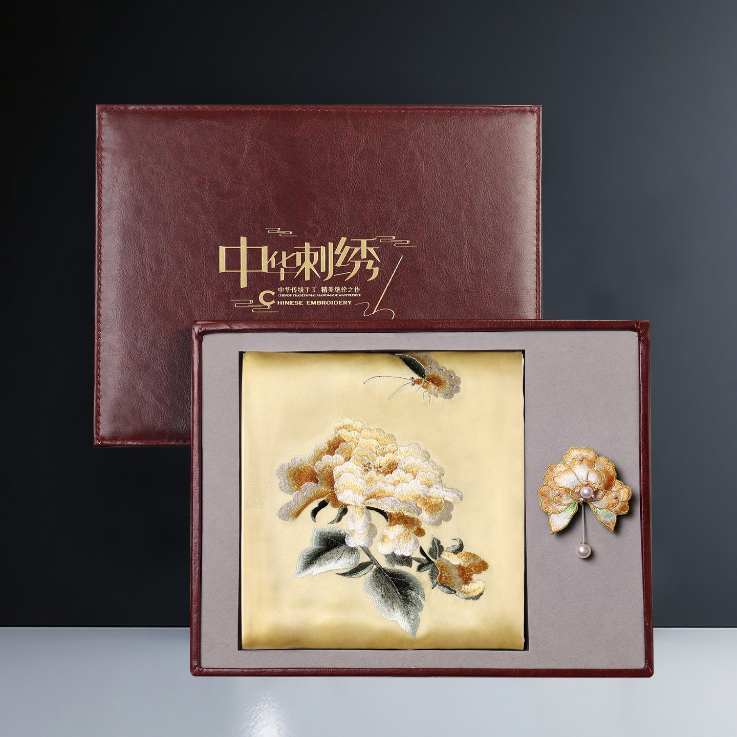 苏绣围巾年货节桑蚕丝女士刺绣胸针妈妈真丝手工披肩丝巾礼物长巾