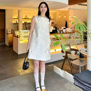 Fab白玉山茶无袖背心裙女24夏季新款真丝羊毛立体珍珠花朵连衣裙