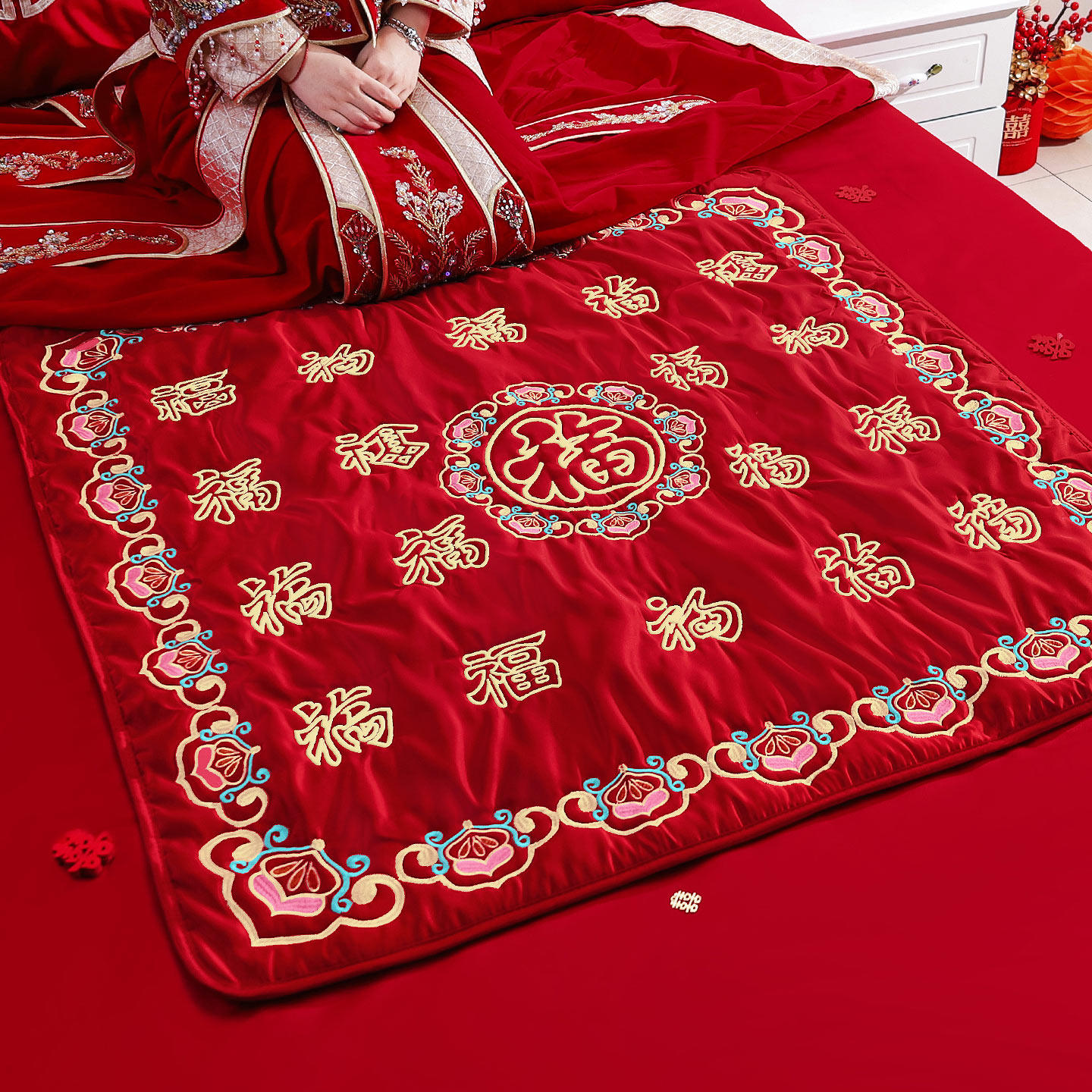 结婚百福被新娘压床喜垫婚礼红色坐福垫女方陪嫁床上用品敬茶跪垫,节庆用品/礼品,婚庆跪垫,淘宝优惠券,粉丝福利购,淘宝优惠卷
