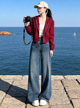 2026入春穿搭红色连帽开衫牛仔裤阔腿裤女休闲运动套装显瘦两件套