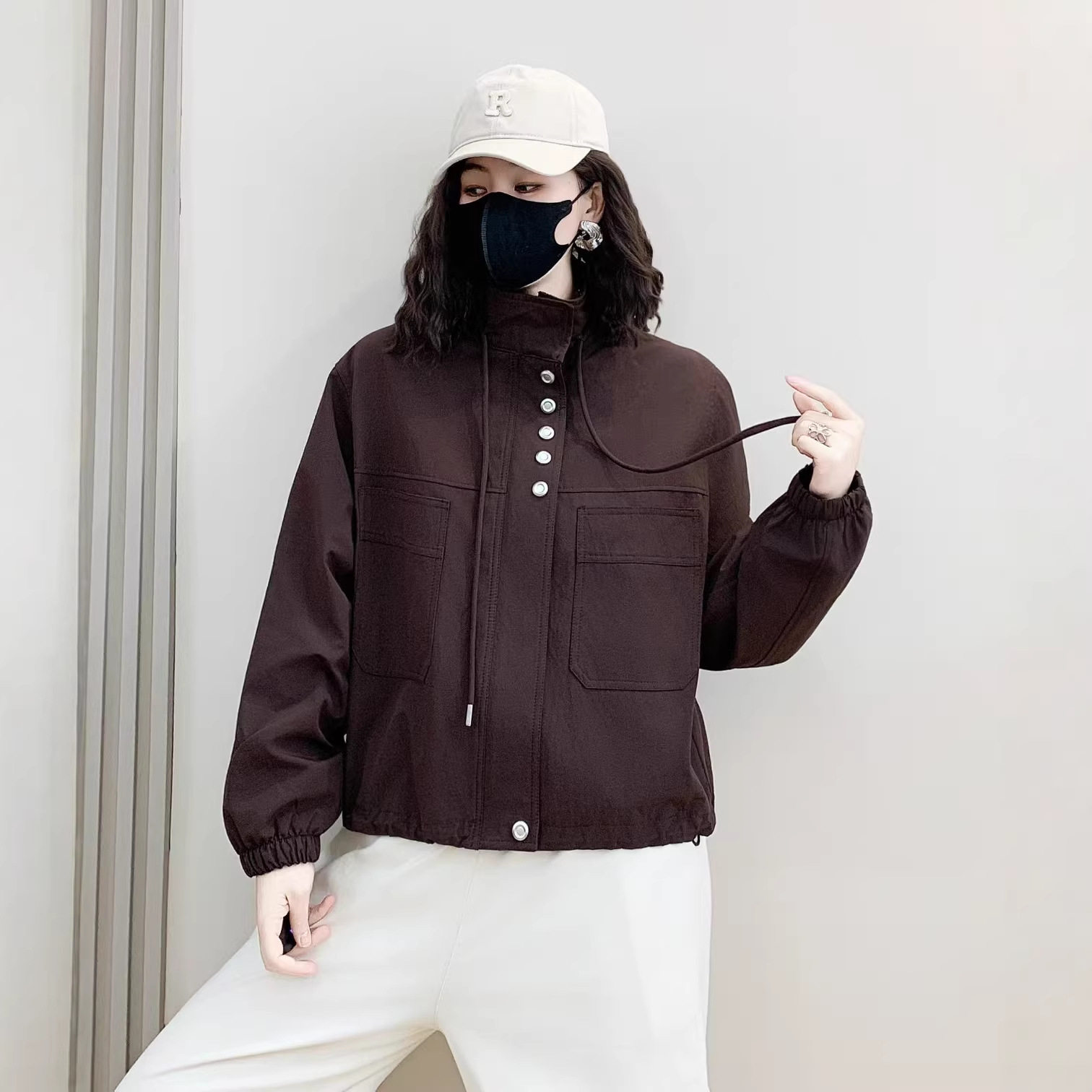 气质工装外套女2025秋季新款时尚休闲百搭韩版短款立领夹克上衣女,女装/女士精品,短外套,淘宝优惠券,粉丝福利购,淘宝优惠卷