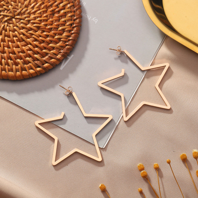 夸张大耳圈大五角星耳环2022新款潮韩国网红夸张耳饰女修饰脸型