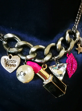 口红珍珠爱心红唇钛钢加粗不褪色