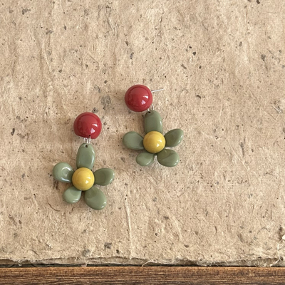 春田花花｜一加一shop原创设计日常可爱花朵耳环复古阻力耳夹小众