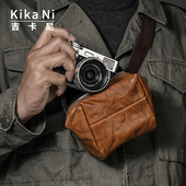 吉卡尼 植鞣革小包真皮斜挎迷你胸包男单肩休闲卡片机相机包便携