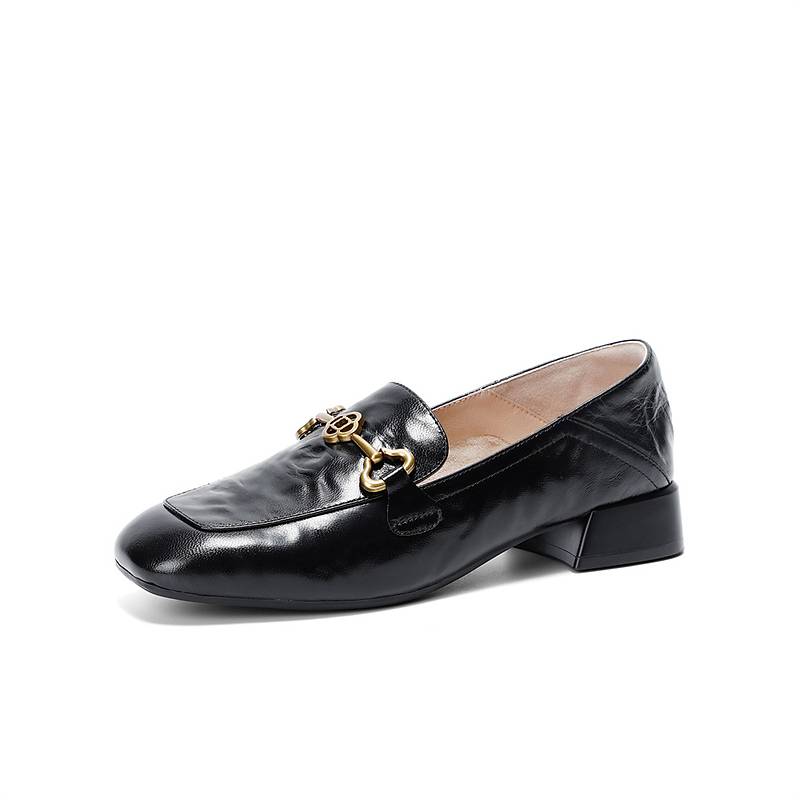 森达乐福鞋女鞋2025春季新款马衔扣复古褶皱粗跟牛皮单鞋ZTF31AA5