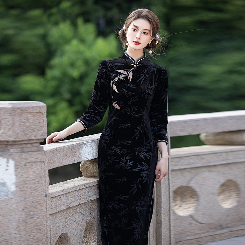 黑色丝绒老上海旗袍2025新款优雅