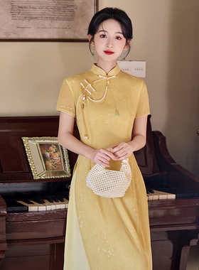 新中式黄色高考送考奥黛旗袍2025新款夏年轻款复古国风文艺茶艺服