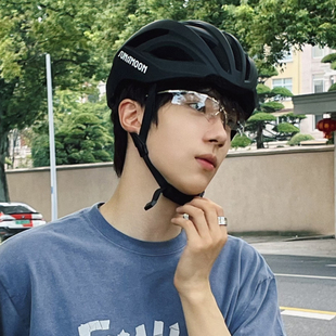 余承恩同款眼镜男潮墨镜骑行运动高级感女士猫眼个性新款太阳眼镜