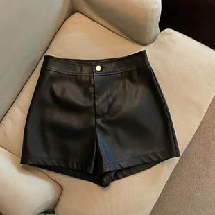 子 辣妹高腰显瘦性感百搭休闲包臀热裤 黑色pu皮短裤 女秋冬2025新款