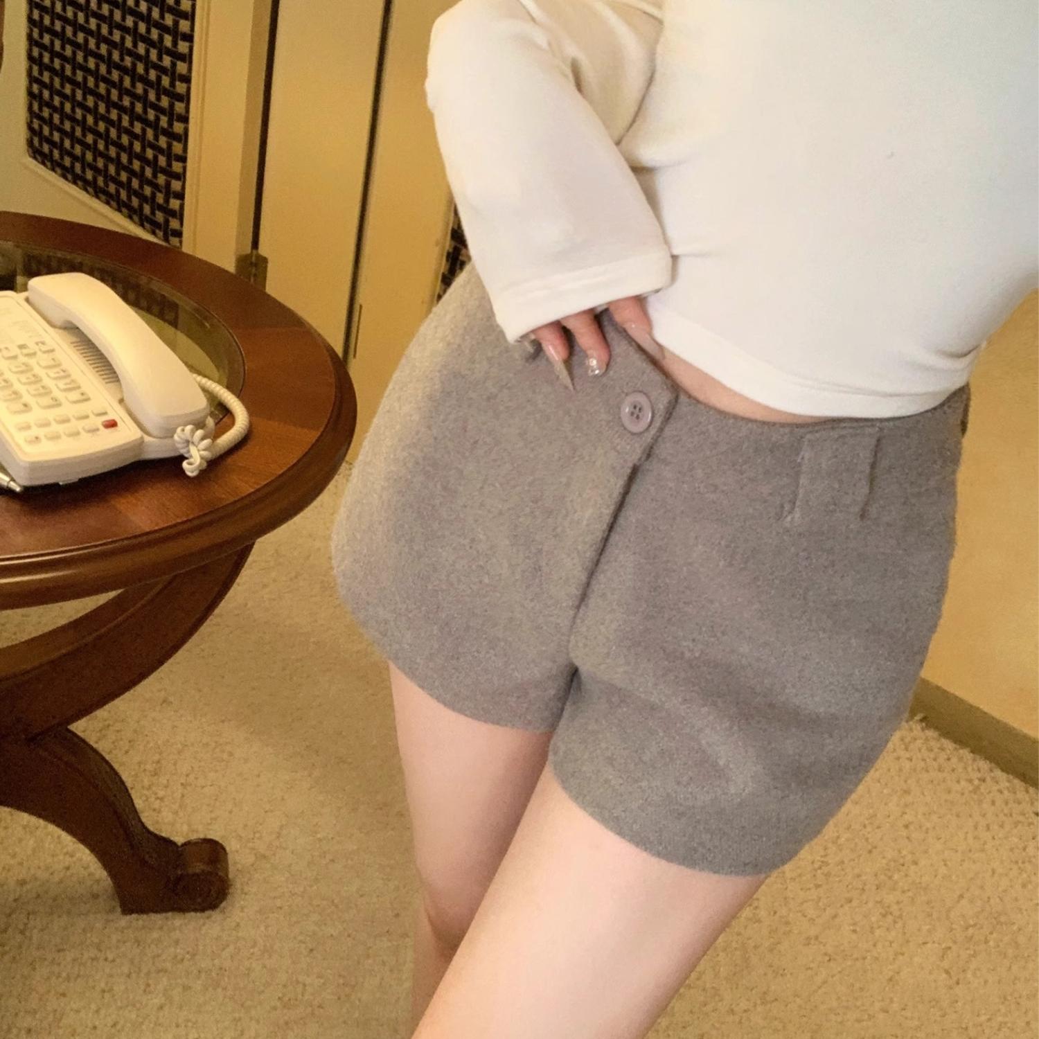 美式复古毛呢短裤女秋冬2025新款休闲百搭小个子气质通勤阔腿热裤