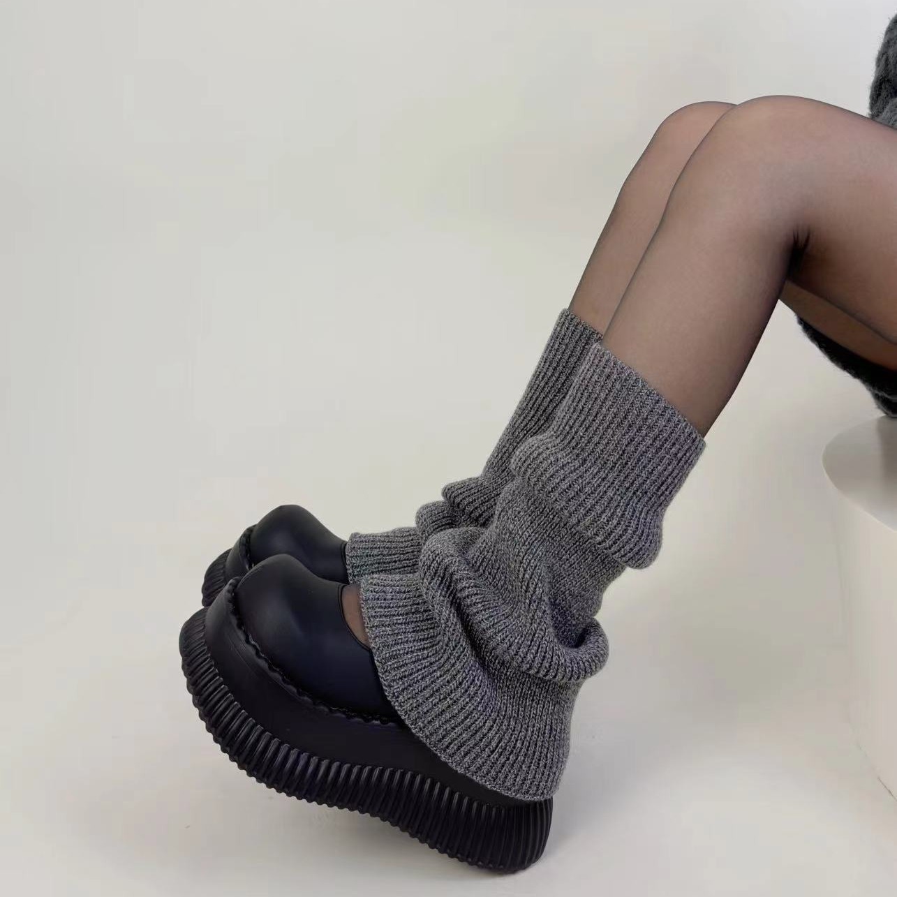 秋冬慵懒风叠穿微喇叭针织绵羊绒腿套加厚保暖毛线雪地靴堆堆袜女