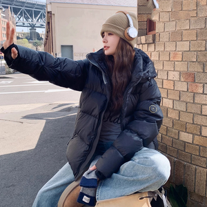 黑金泡芙白鹅绒羽绒服女2024年冬季男女情侣户外可拆卸帽短款外套