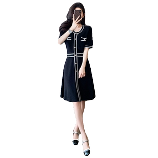 轻熟风短袖冰丝针织连衣裙女夏季新款高级感气质优雅OL通勤A字裙