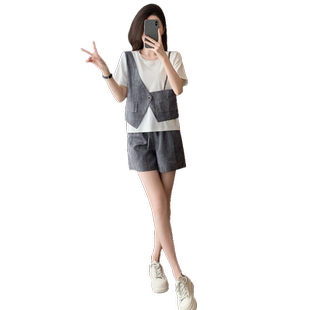 撞色拼接假两件短袖上衣+短裤时尚休闲套装女夏季搭配一整套洋气