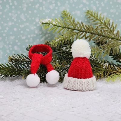 Miniature Santa Hat Scarf Set Winter Holiday Atmosphere Deco