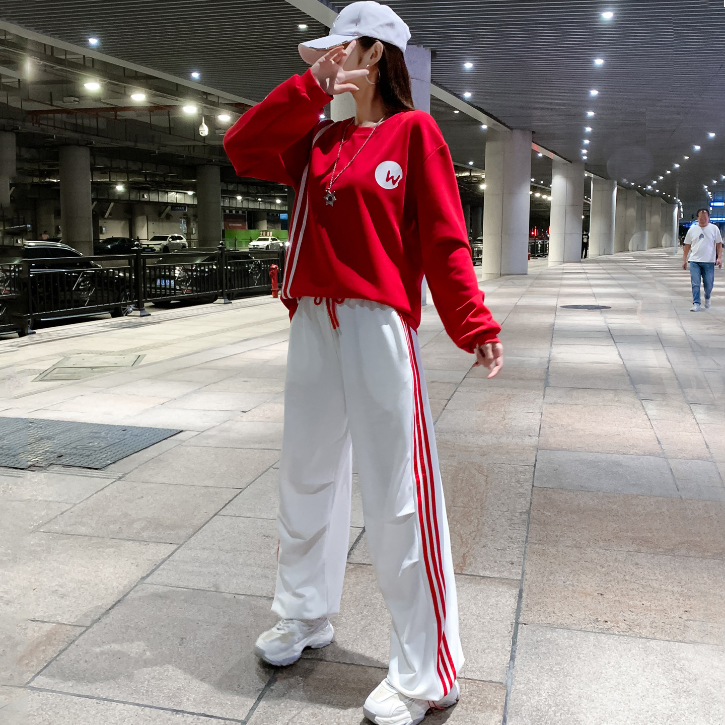 jazz跳爵士舞服装女成人套装秋冬演出服街舞hiphop穿搭运动裤两件