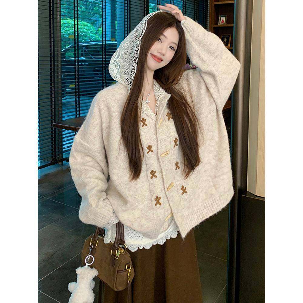 大码女装2025胖mm覆古牛角扣慵懒风宽松针织外套+蕾丝连帽针织衫,女装/女士精品,常规大码外套,淘宝优惠券,粉丝福利购,淘宝优惠卷