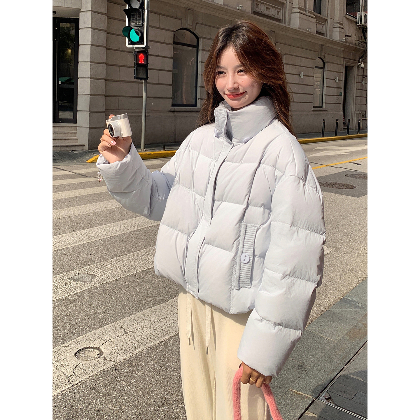 2025冬季针织连帽羽绒服女短款