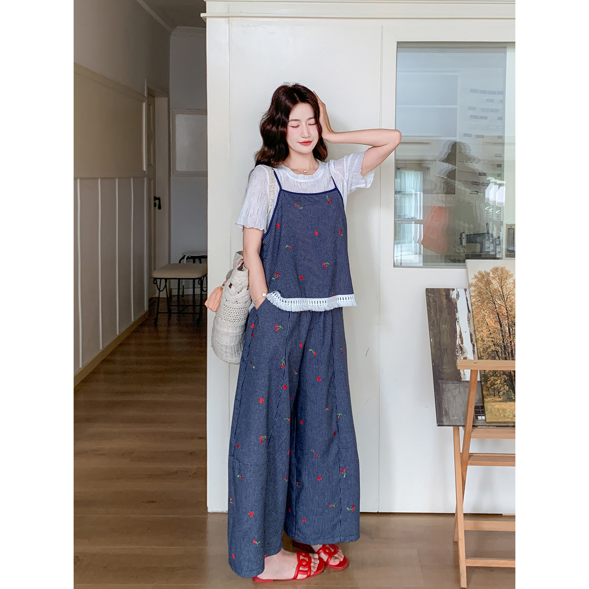 韩系学院风樱桃印花套装女2026夏新款小个子减龄显瘦背带裤三件套