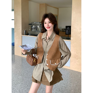 复古精致马甲条纹衬衫短裙三件套女春秋2026新款时尚洋气超火穿搭