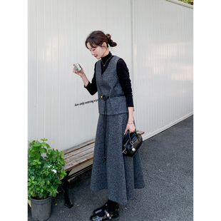 超火ootd穿搭气质套装女春季2026新款一整套灰色背心半身裙三件套