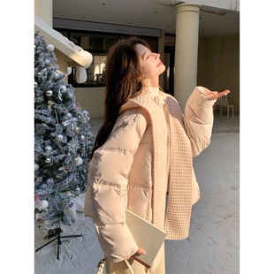 粉色针织连帽围巾短款羽绒服外套女冬季2025新款温柔风白鸭绒保暖