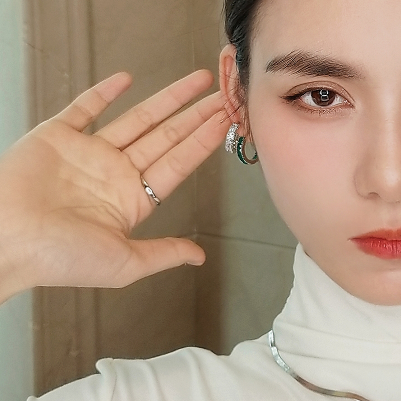 方满欧美极简冷淡祖母绿色耳饰